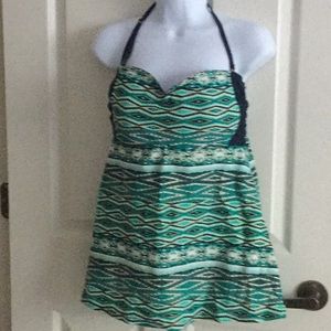 Jessica Simpson tankini bathing suit